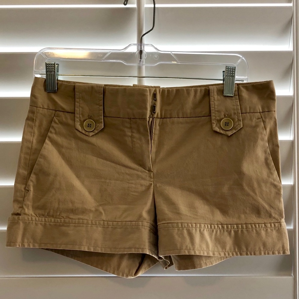 Theory size 4 shorts